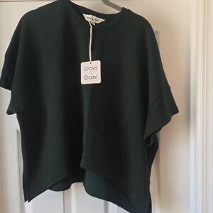 DAVI & DANI Forest Green Boxy Short-Sleeve Top (Matching Pants Also Posted)
